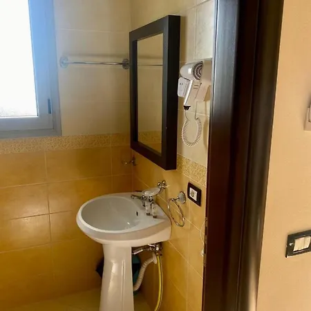 Hotel Al 3*