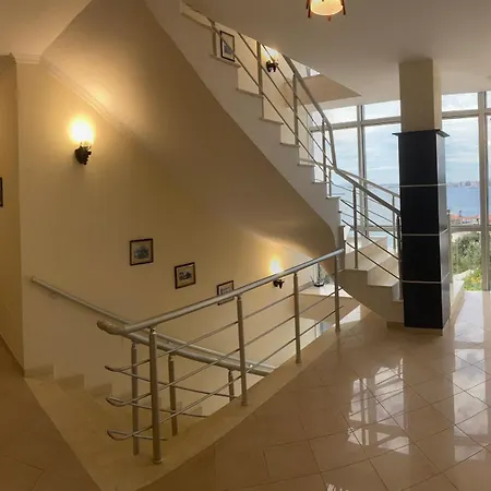 Hotel Al