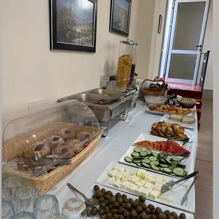 Al Ξενοδοχείο Vlorë