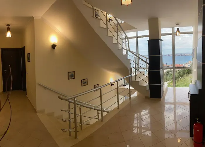 Hotel Al